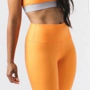 Zyia Luxe High Rise Capri Leggings